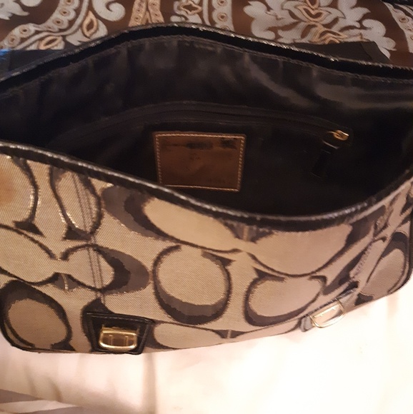 Coach Shoulder Purse - Picture 3 of 4